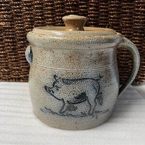 Vintage Rowe Pottery Works Bean Pot Running Pig Motif 1988